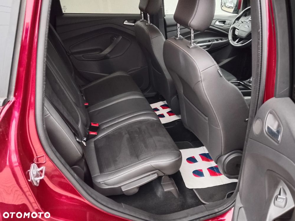 Ford Kuga 2.0 TDCi 4x4 ST-Line - 9