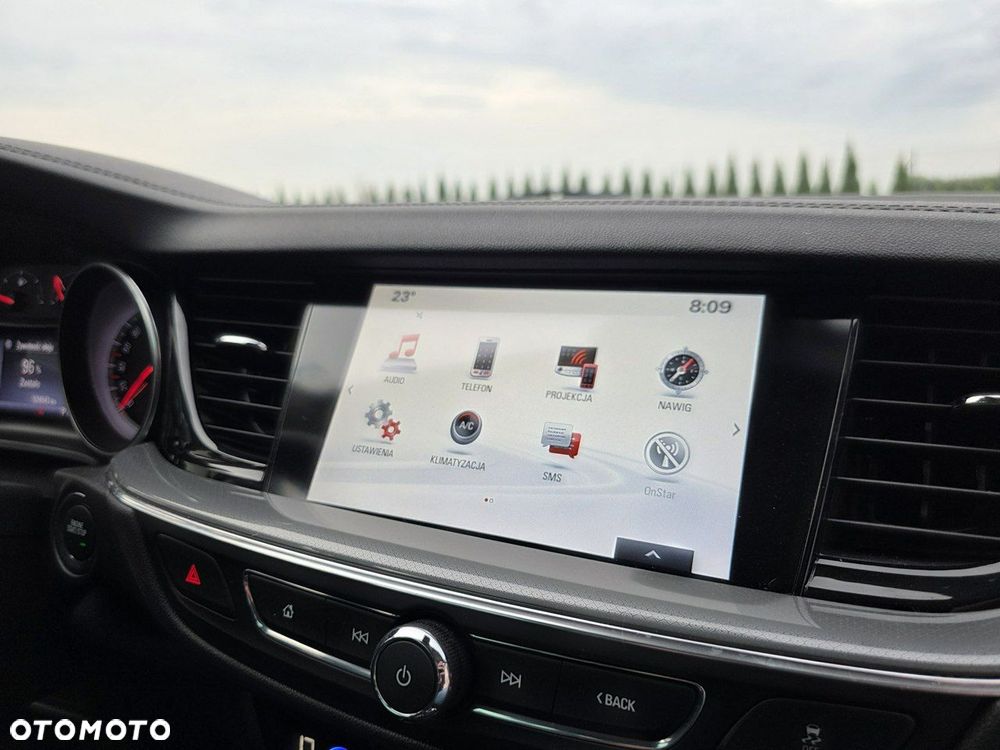 Opel Insignia - 11