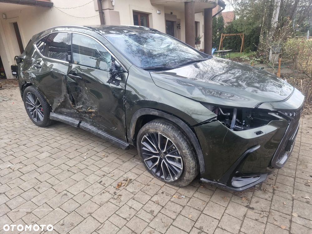 Lexus NX 350h Omotenashi AWD - 13