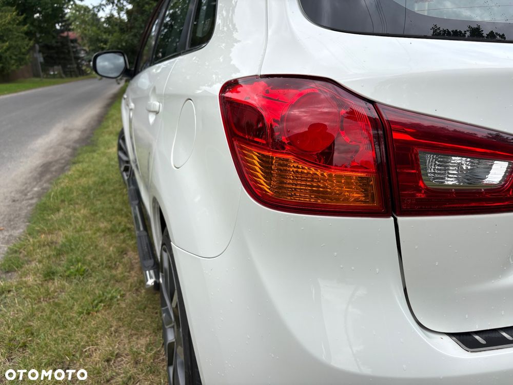 Mitsubishi ASX - 9