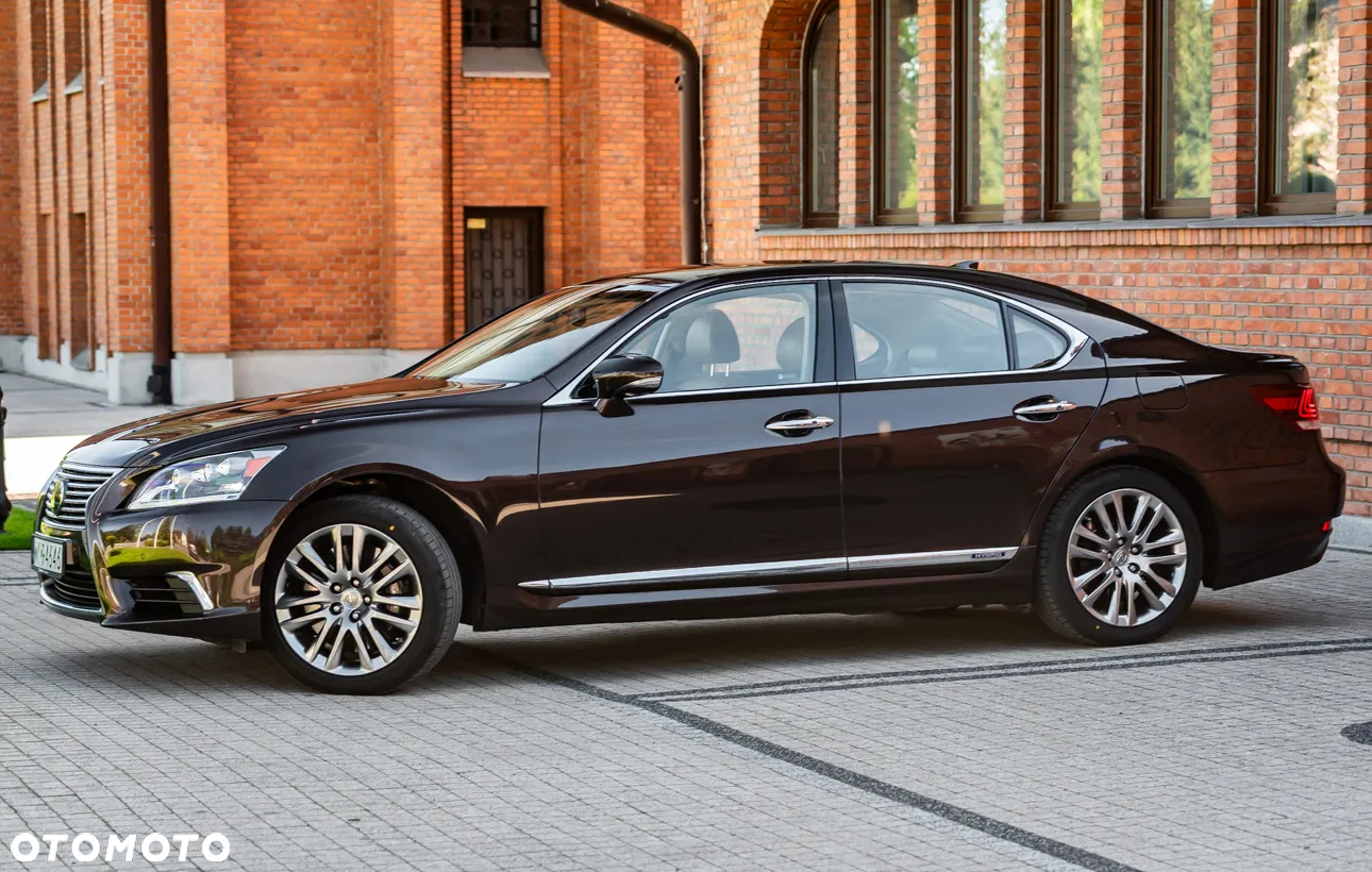 Lexus LS 600h Elite EU6 - 10