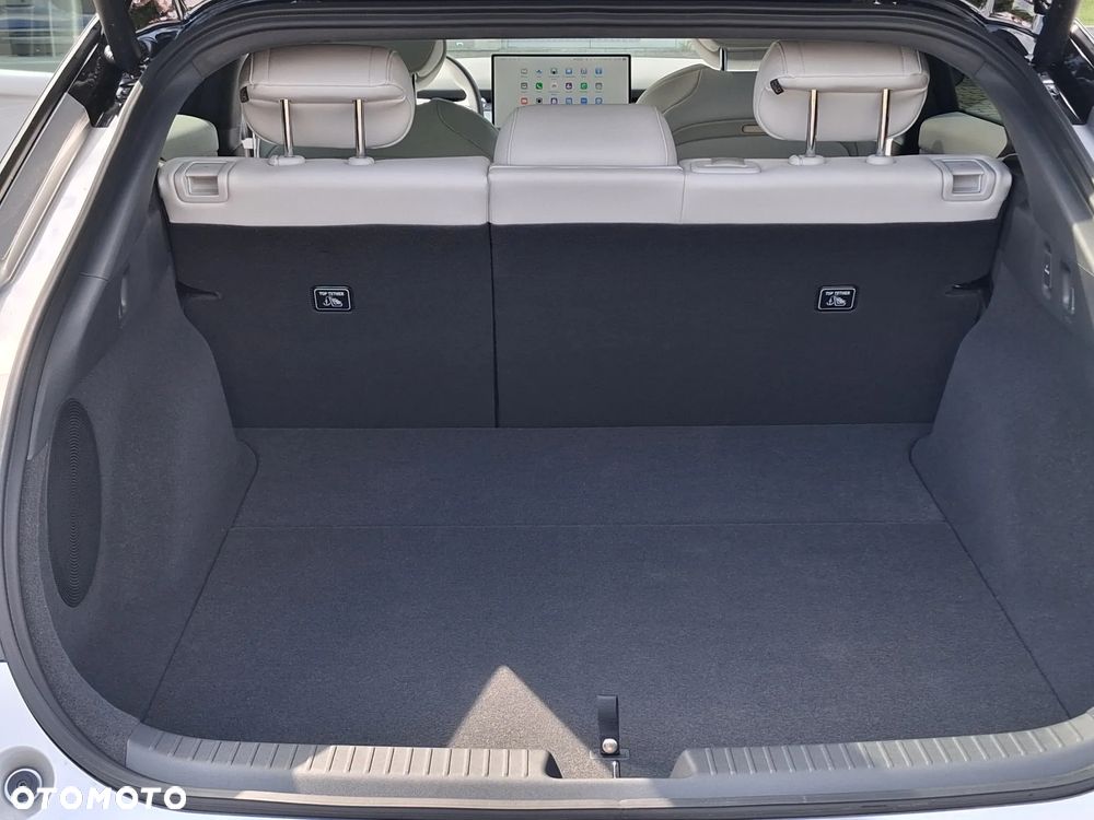 XPeng P7+ 74.9 kWh RWD Long Rage Pro - 13