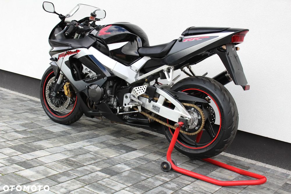 Honda CBR - 4