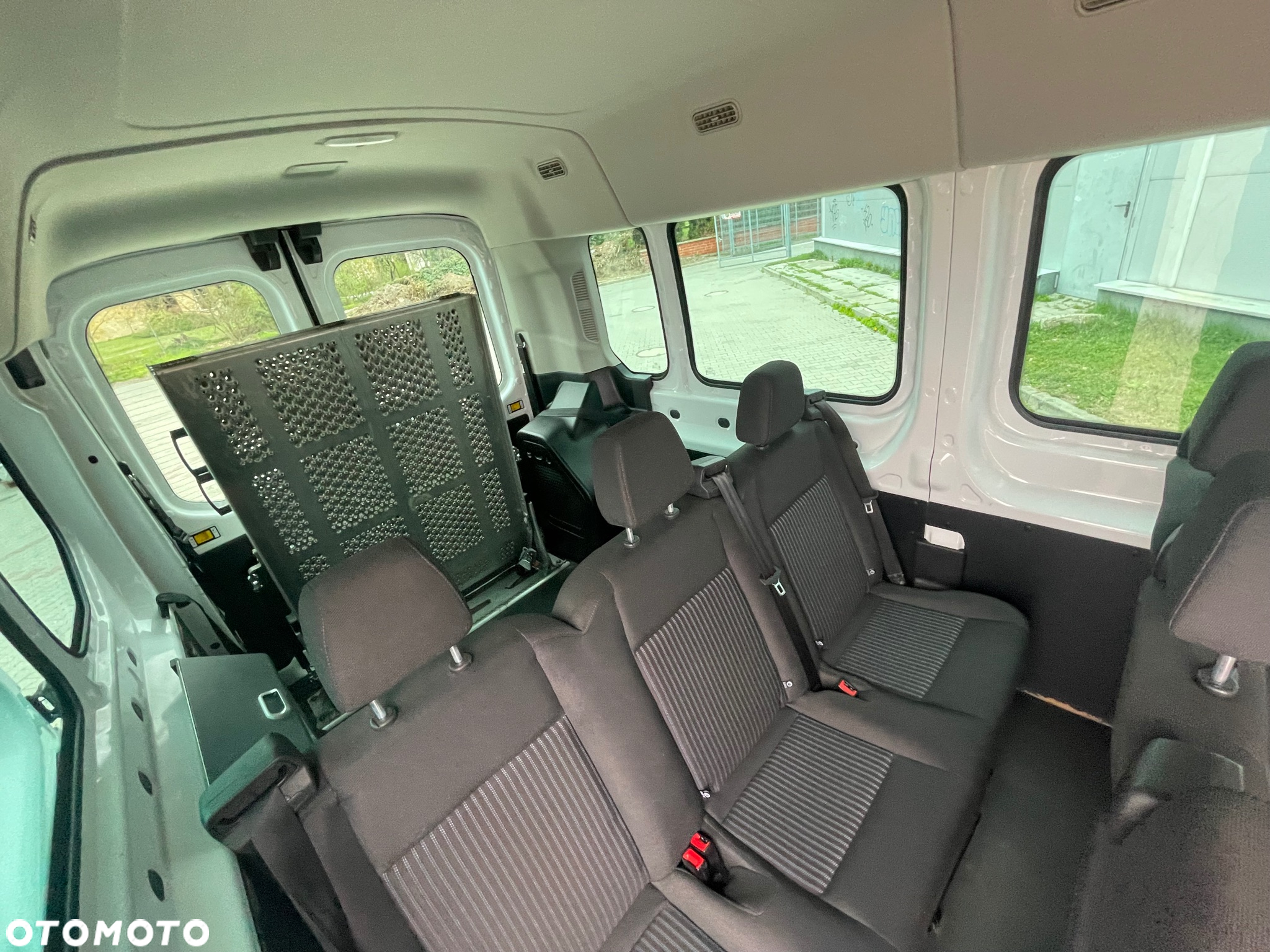 Ford Transit 350 L3H2 VA Trend - 14