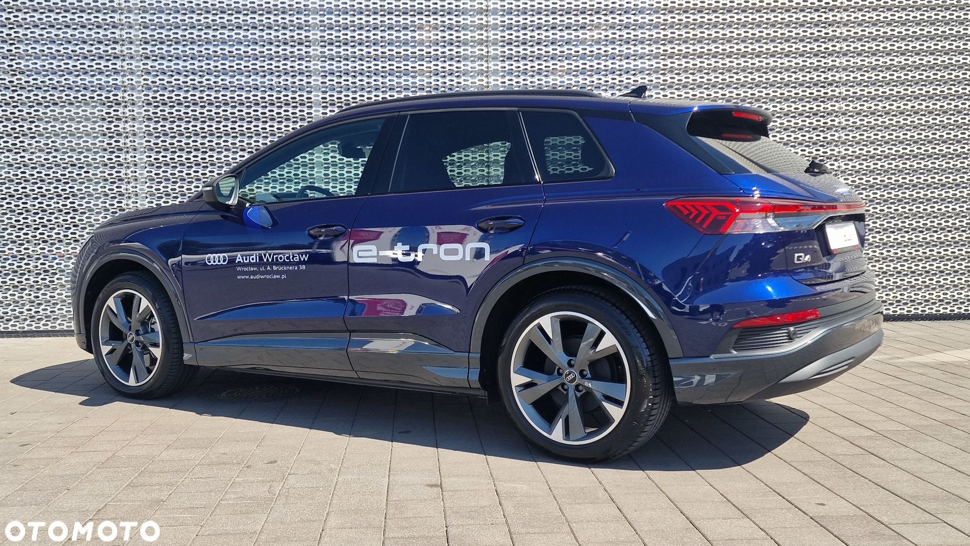Audi Q4 - 6