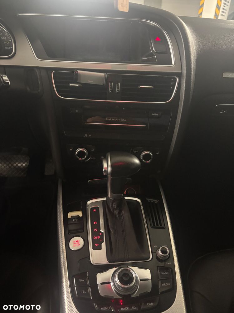 Audi A5 Coupé 2.0 TFSI quattro S tronic - 11