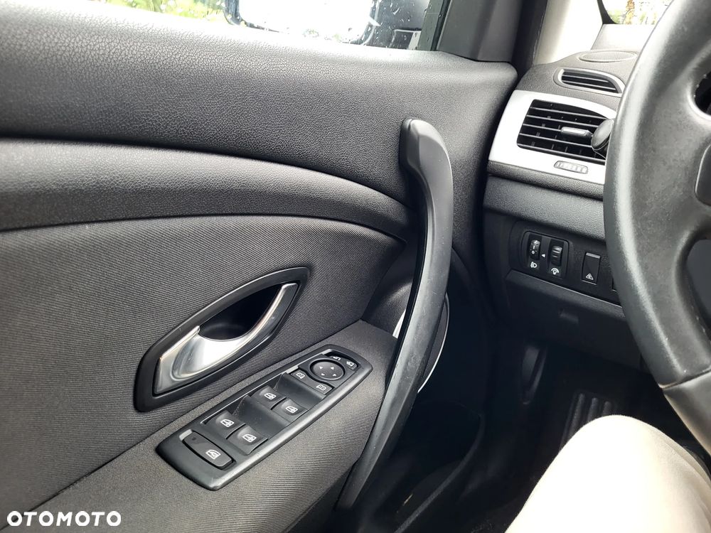 Renault Megane 1.9 dCi Dynamique - 15