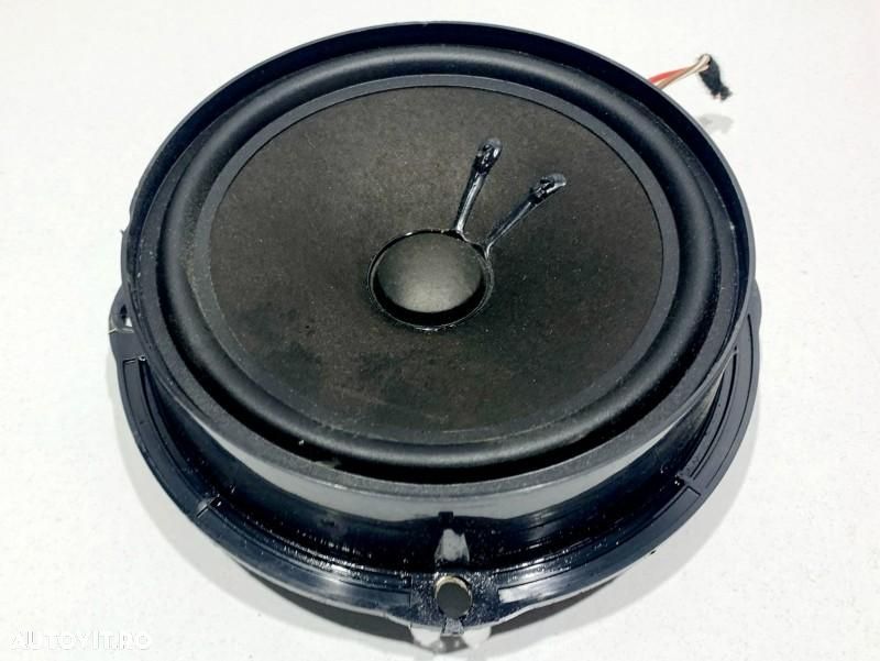 Boxa auto dreapta fata / spate Skoda Octavia 3 (2013-2017 ) 5E0035411A - 1