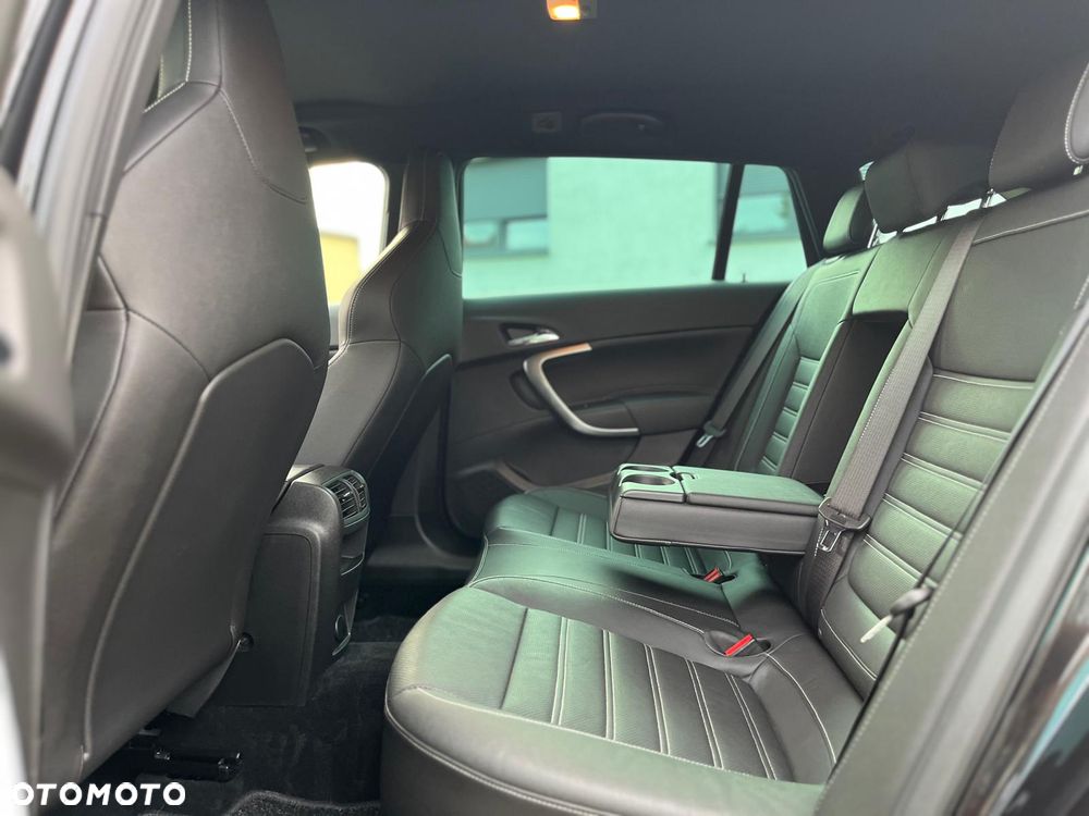 Opel Insignia 2.0 BiTurbo CDTI Sport - 28