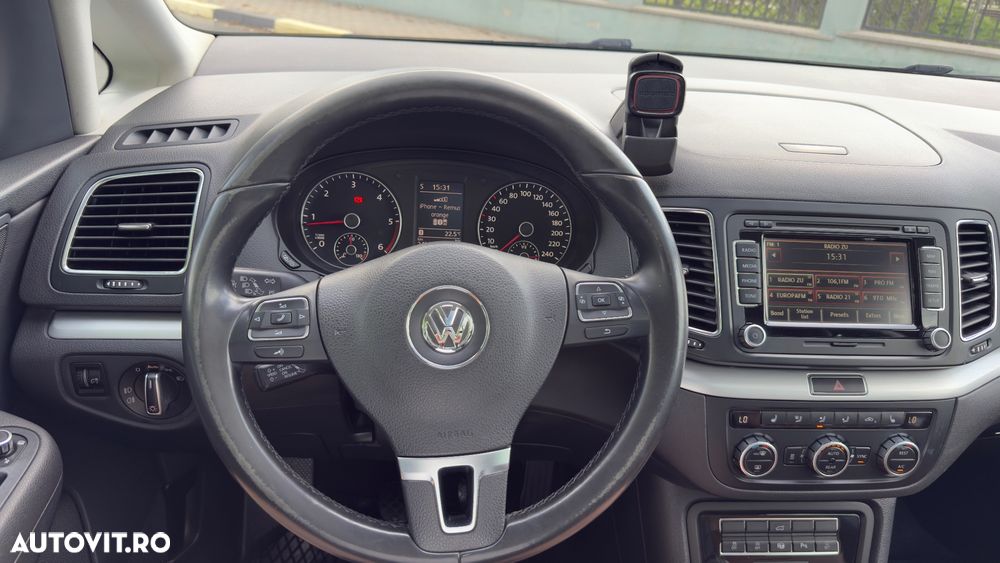 Volkswagen Sharan 2.0 TDI 4MOTION BlueMotion Technology Highline - 3