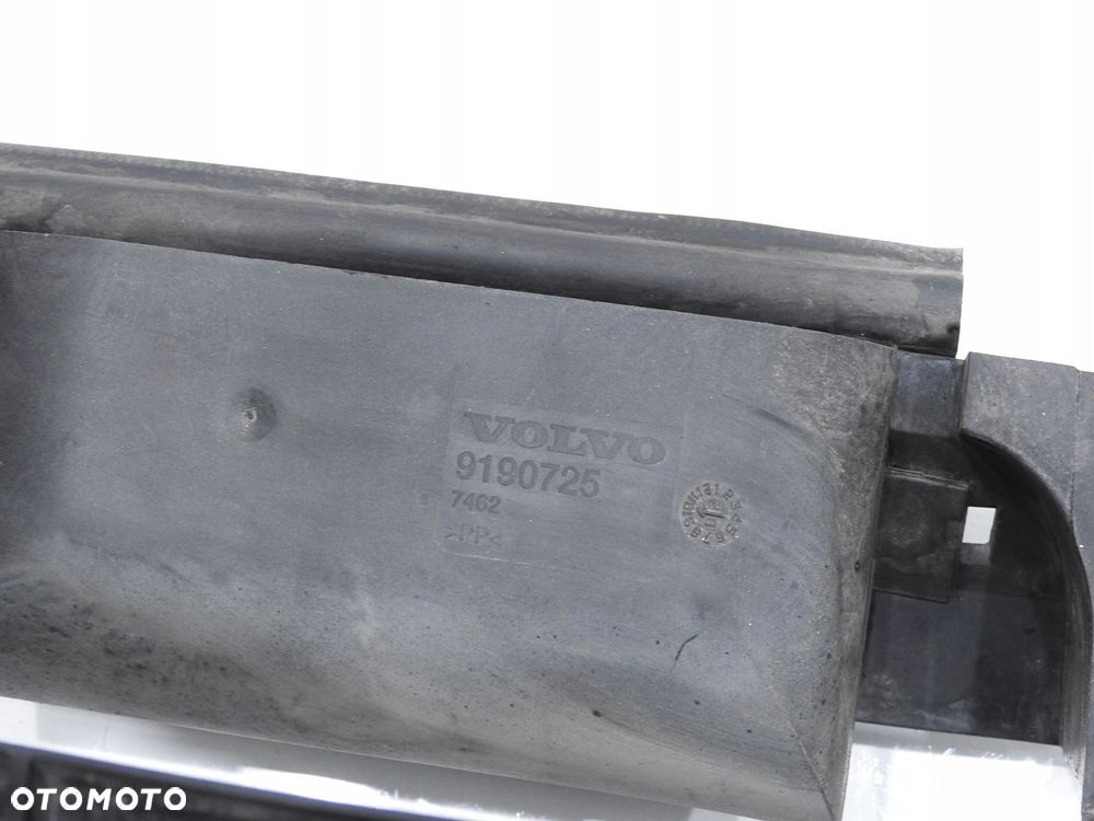 KIEROWNICA POWIETRZA VOLVO S60 - 5