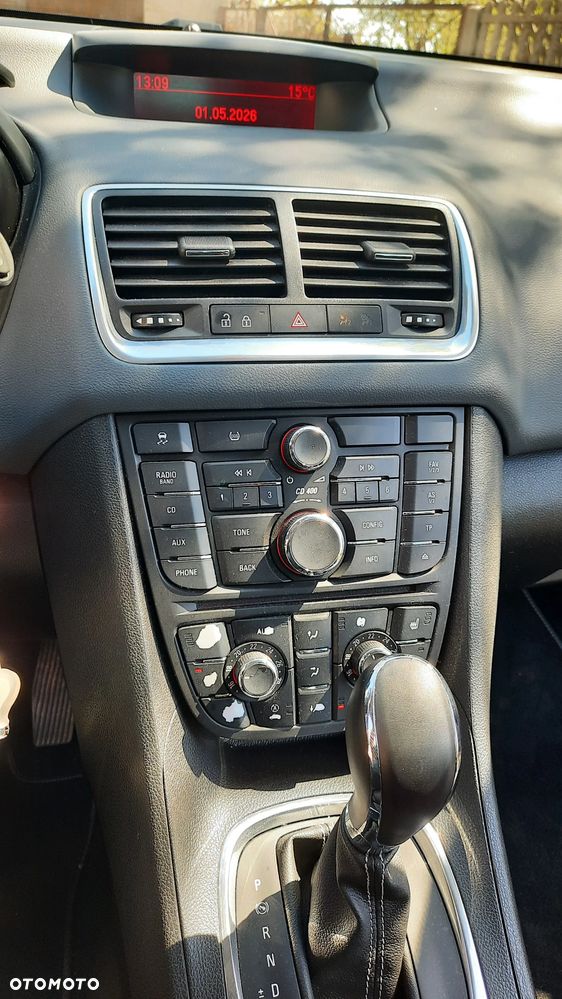 Opel Meriva - 8