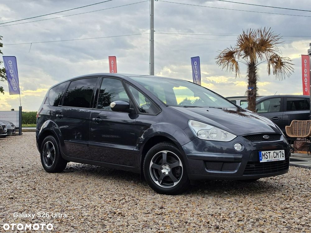 Ford S-Max - 9