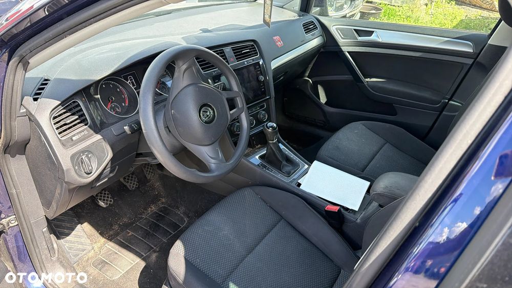 Volkswagen Golf 1.0 TSI City - 17