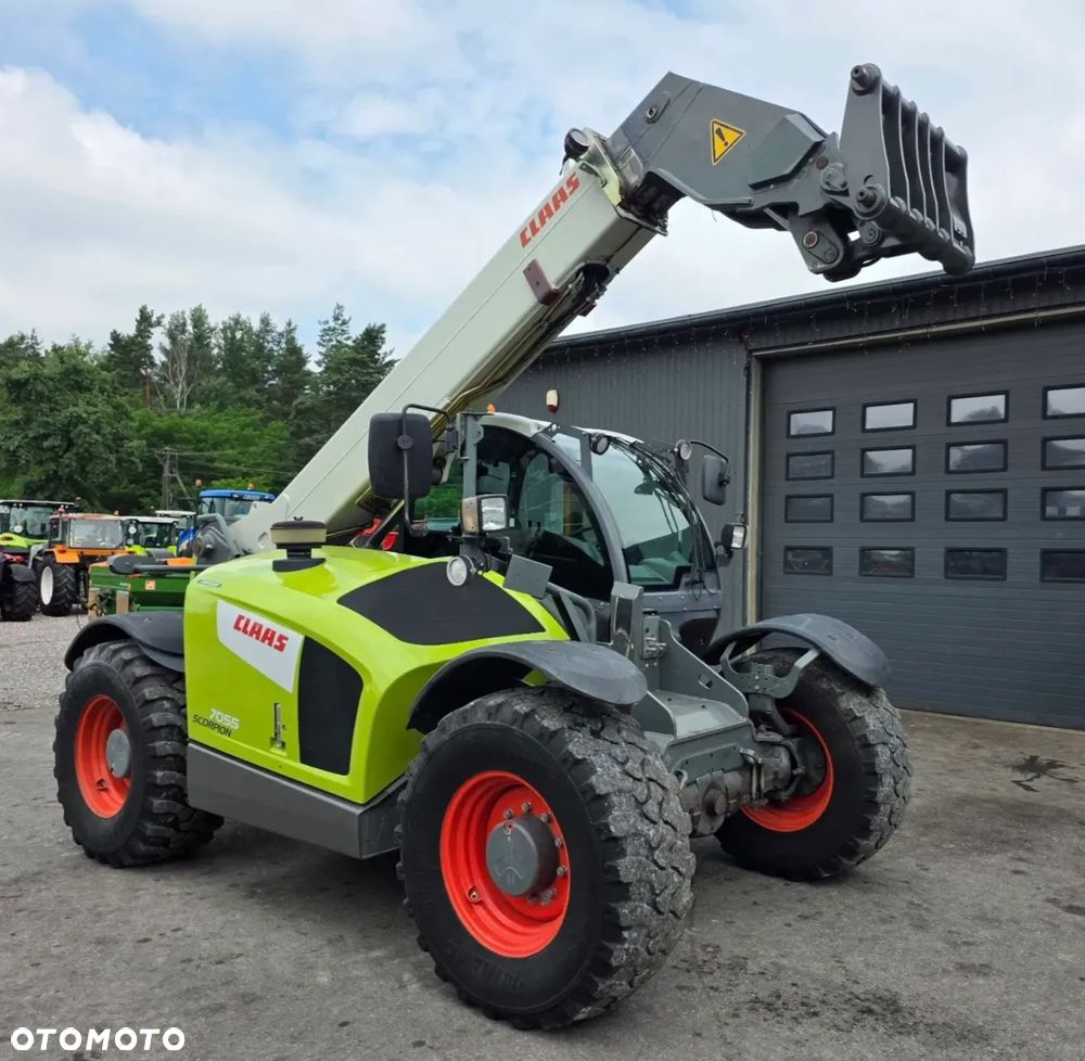 Claas Scorpion 7055 T4I  VPWR+40 - 19