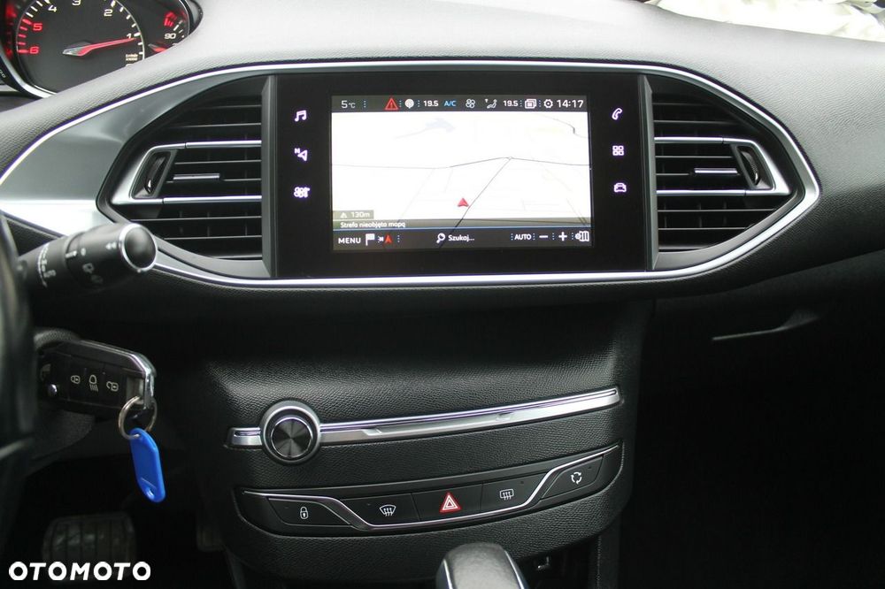 Peugeot 308 - 18