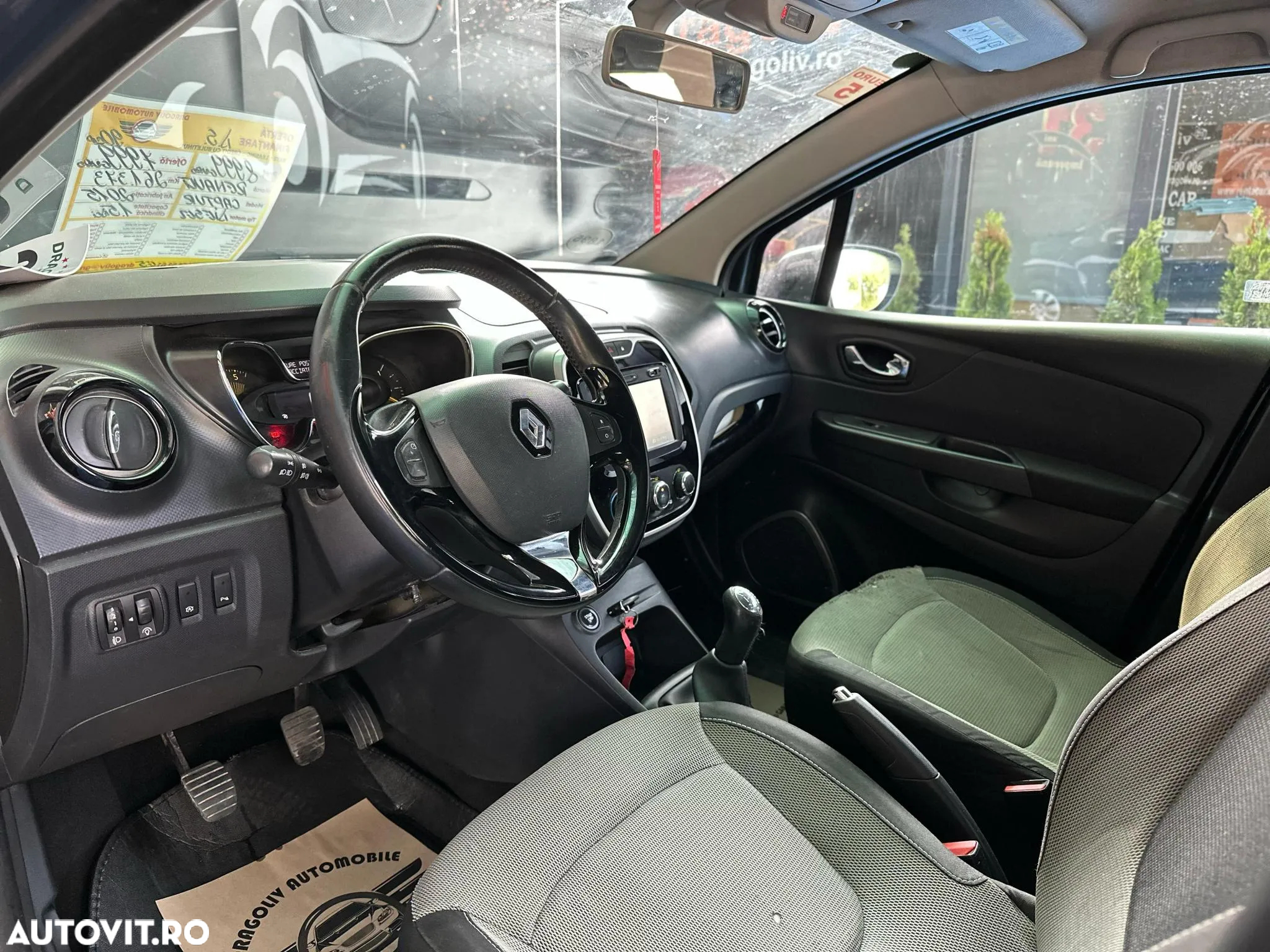 Renault Captur - 5