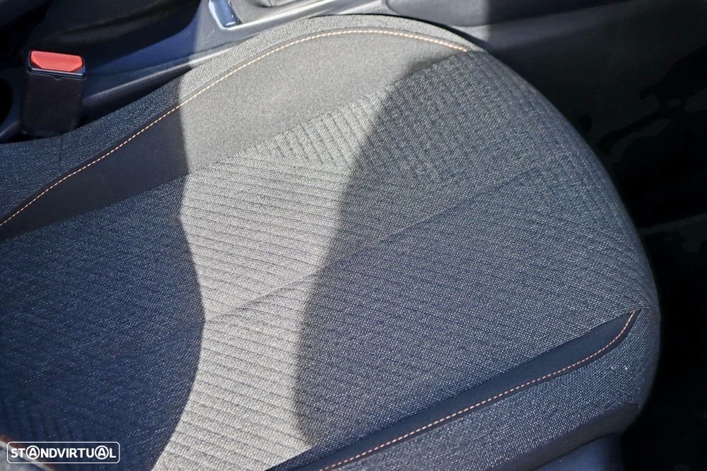 Peugeot 208 1.2 PureTech Active - 23