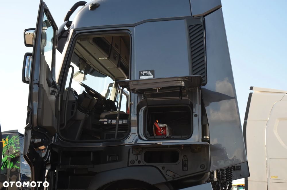 Renault T 520 HIGH / 2021r / KLIMA P. / XENON / LED / ALUSY / ACC / SKÓRY / NAVI / DE / 7334 - 17