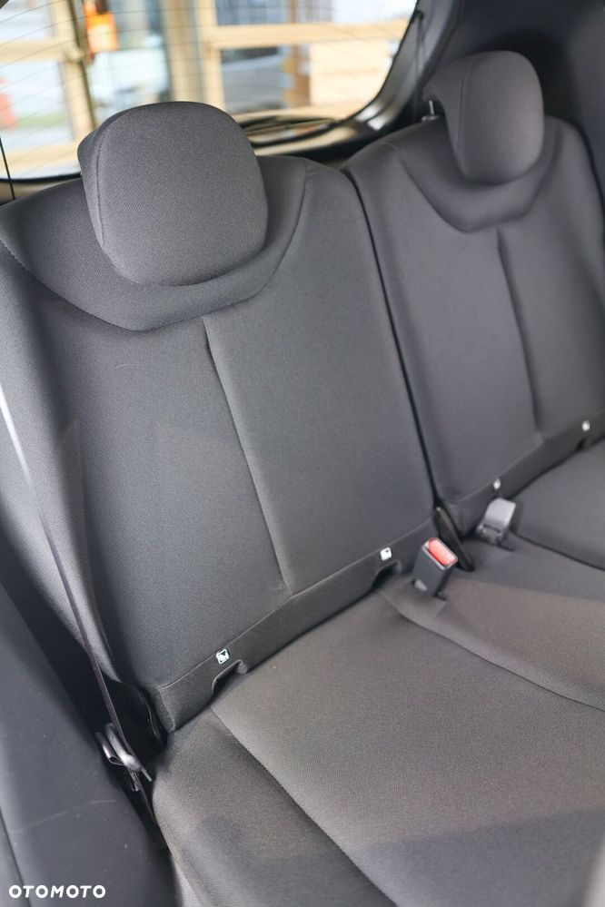 Toyota Aygo X - 13