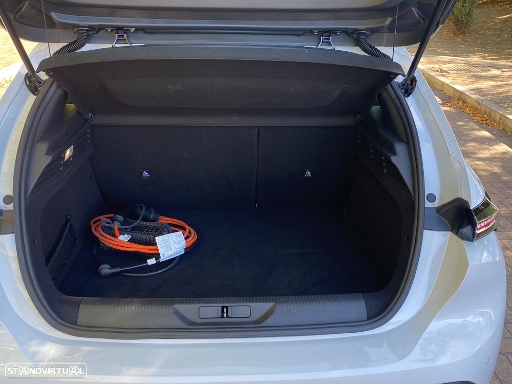 Peugeot 308 180 e-EAT8 Active Pack - 24