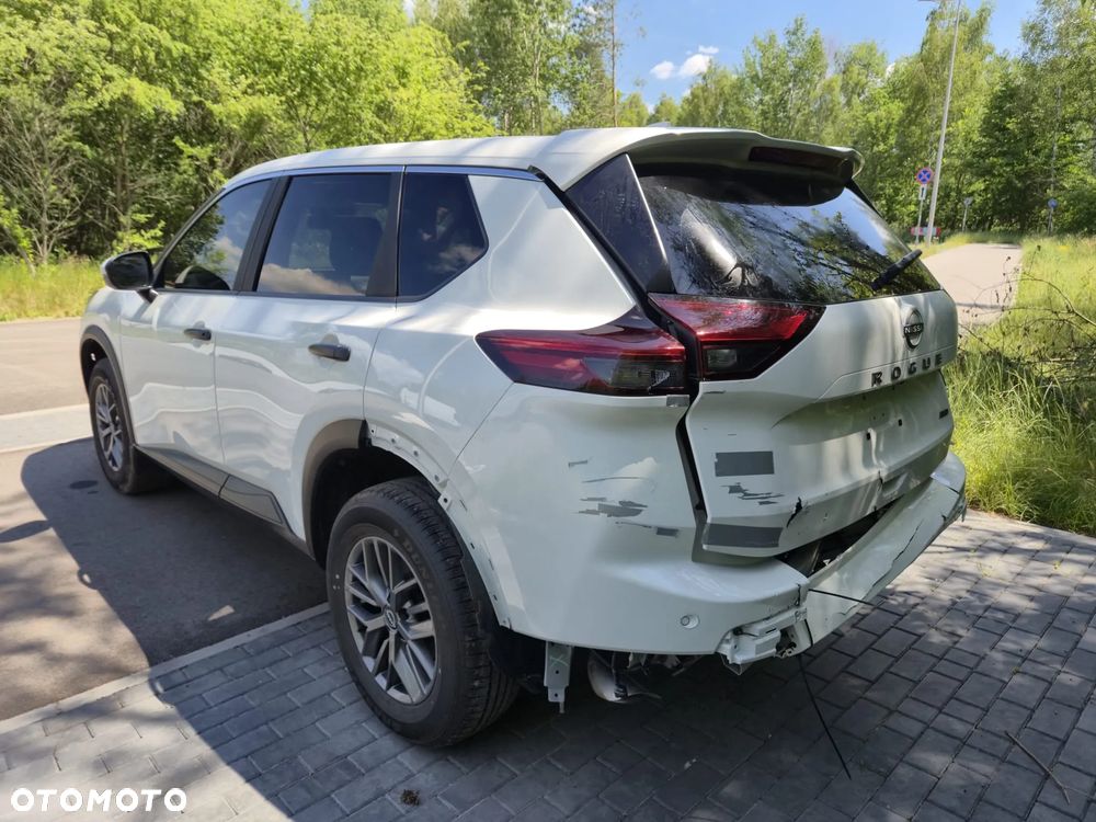 Nissan Rogue - 6