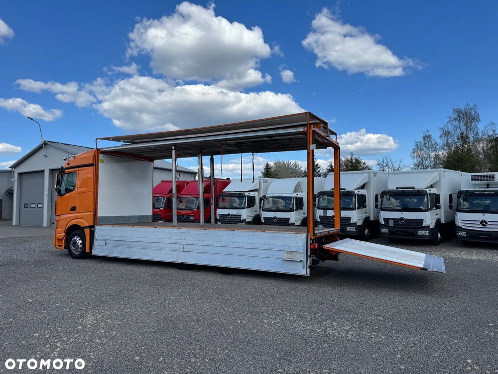 Mercedes-Benz Actros - 13