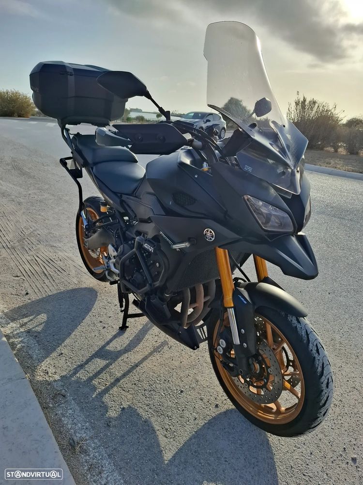 Yamaha MT-09 - 1