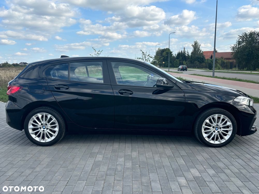 BMW Seria 1 118i - 4