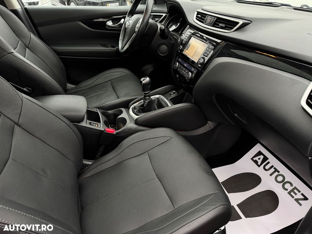 Nissan Qashqai 1.5 DCI TEKNA - 10