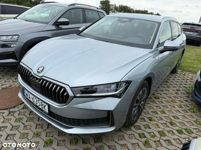 Skoda Superb 1.5 TSI mHEV Selection DSG - 2