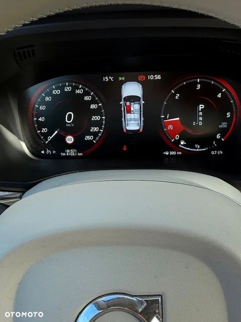 Volvo XC 60 D4 Momentum - 13