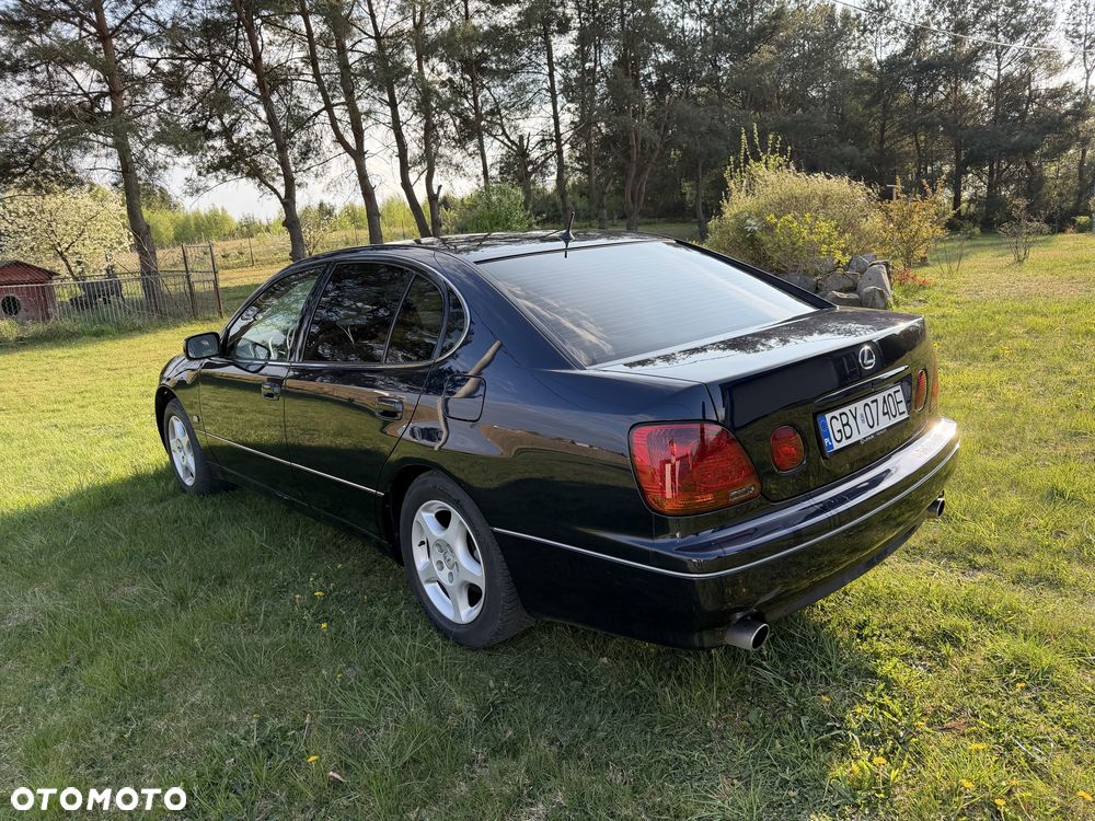 Lexus GS - 5