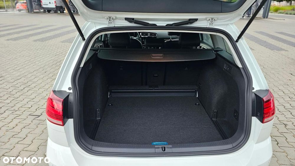 Volkswagen Golf 2.0 TSI OPF 4Motion DSG R-Line - 33
