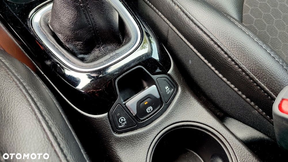 Jeep Compass 1.4 TMair Night Eagle FWD S&S - 38