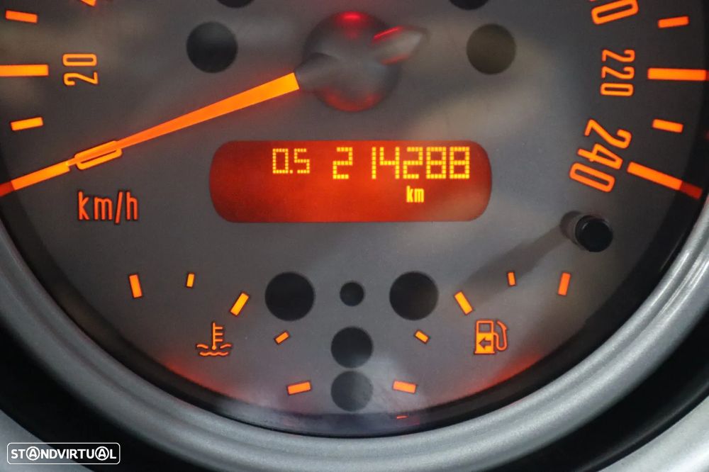 MINI 3 Portas One D Seven - 18