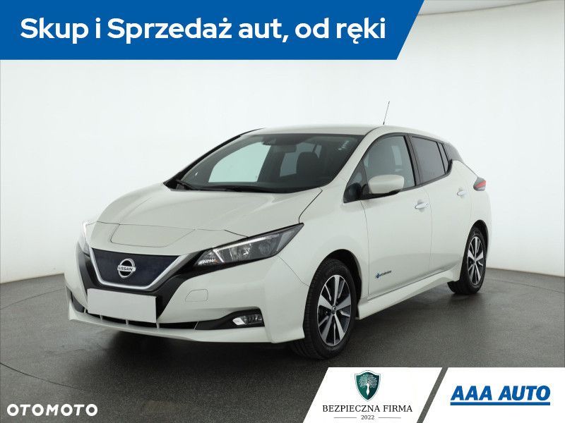 Nissan Leaf - 2