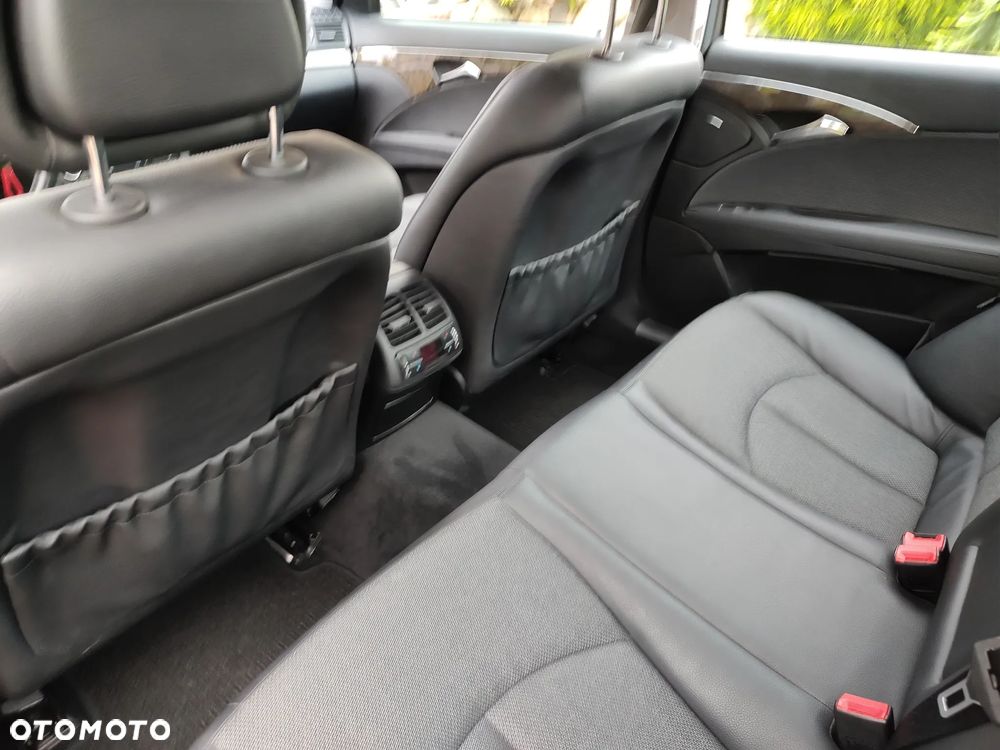 Mercedes-Benz Klasa E 320 CDI 4Matic Automatik Avantgarde DPF - 12