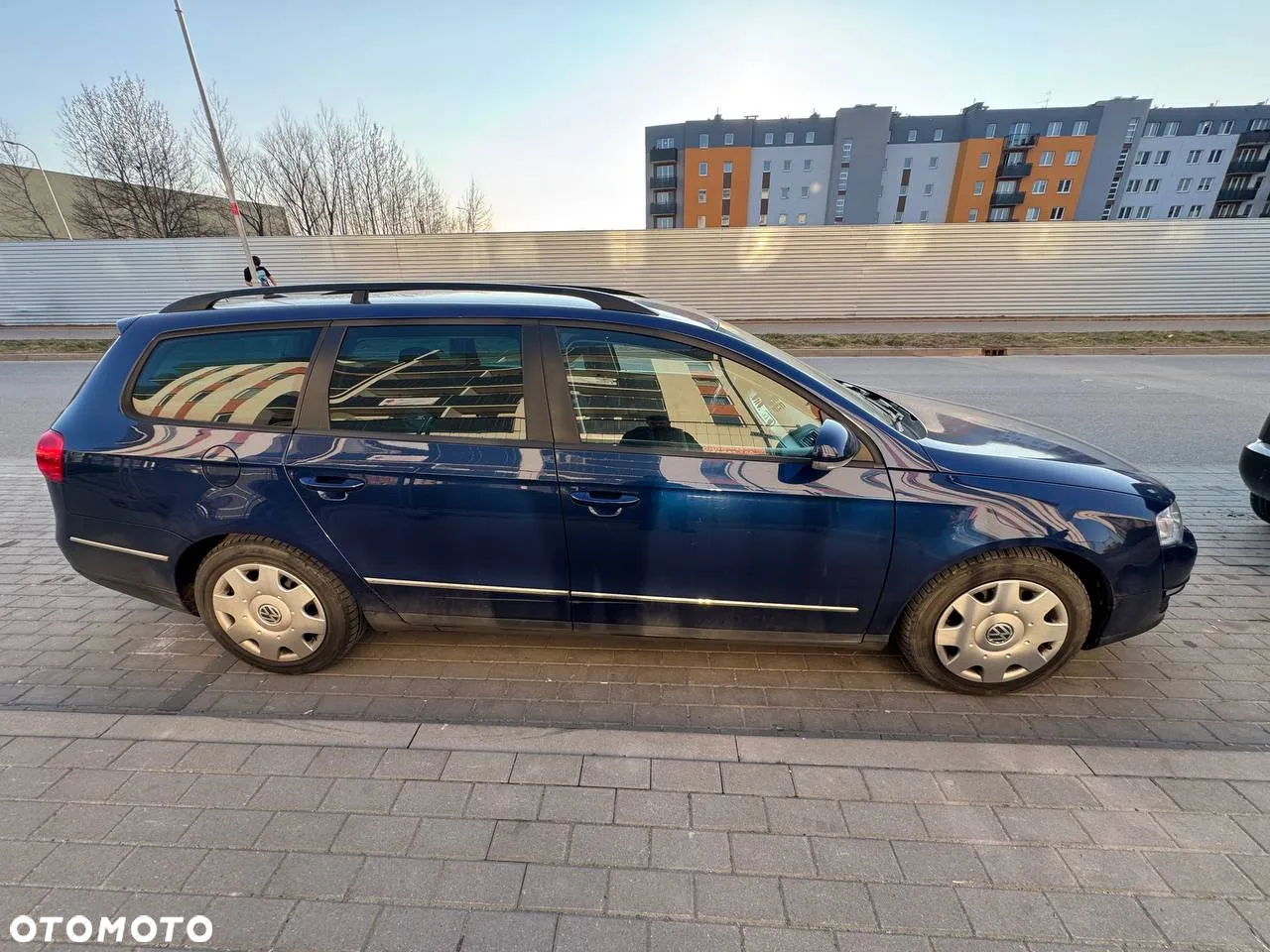 Volkswagen Passat 2.0 TDI DPF Sportline DSG - 16