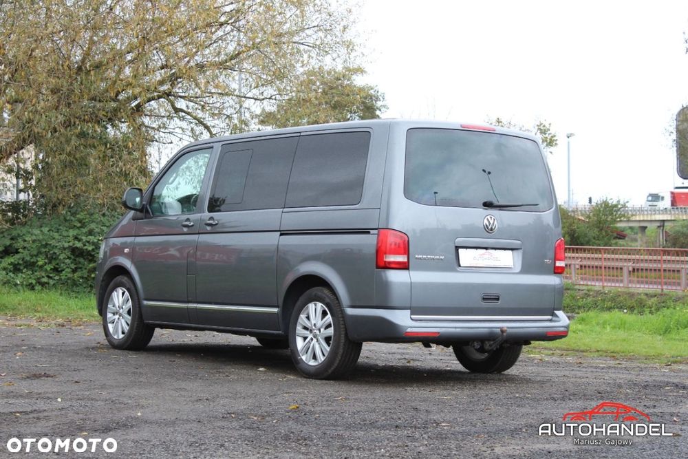 Volkswagen Multivan - 4