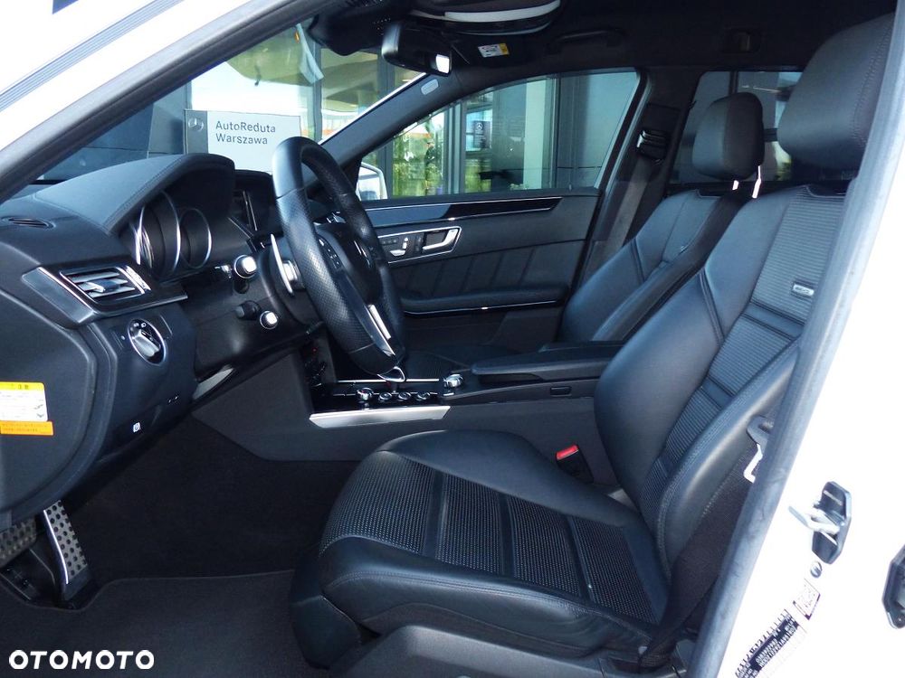Mercedes-Benz Klasa E 63 AMG S 4-Matic - 12