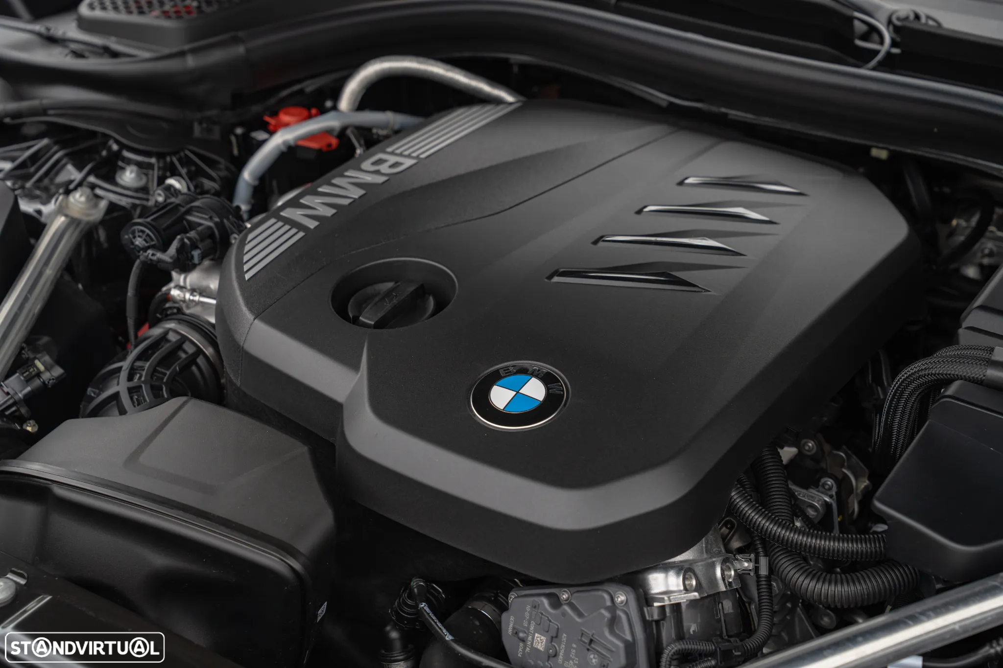 BMW 520 d Pack Desportivo M - 16