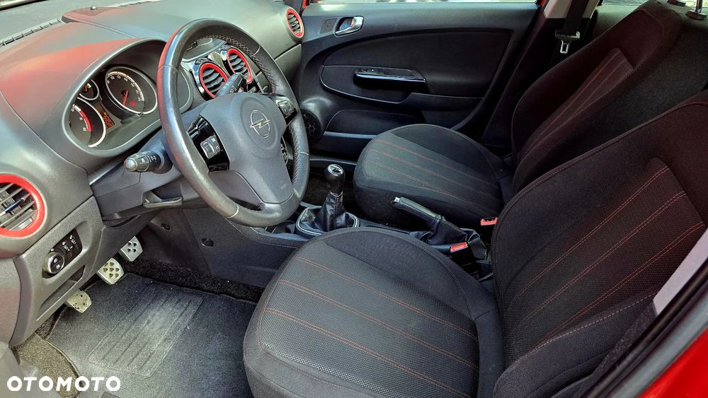 Opel Corsa 1.4 16V Innovation - 14