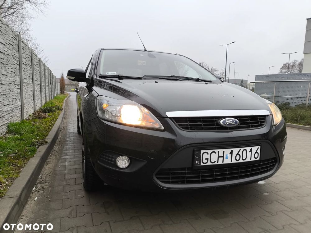 Ford Focus 1.6 Comfort - 11