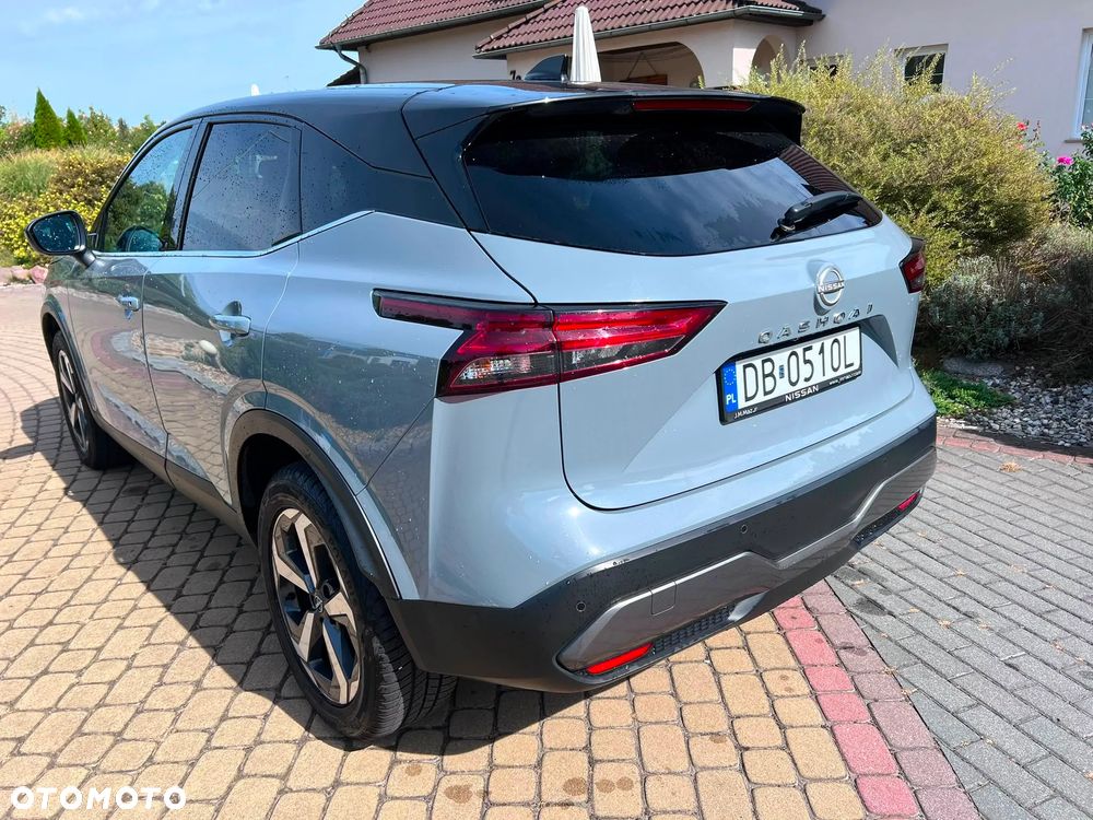 Nissan Qashqai 1.3 DIG-T mHEV N-Connecta Xtronic - 4