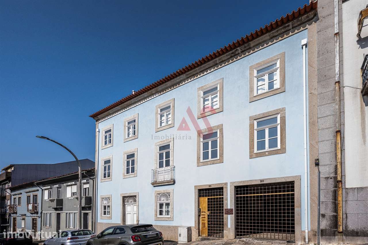 Apartamento T3 Totalmente Reabilitado no Coração de Braga - Grande imagem: 2/30
