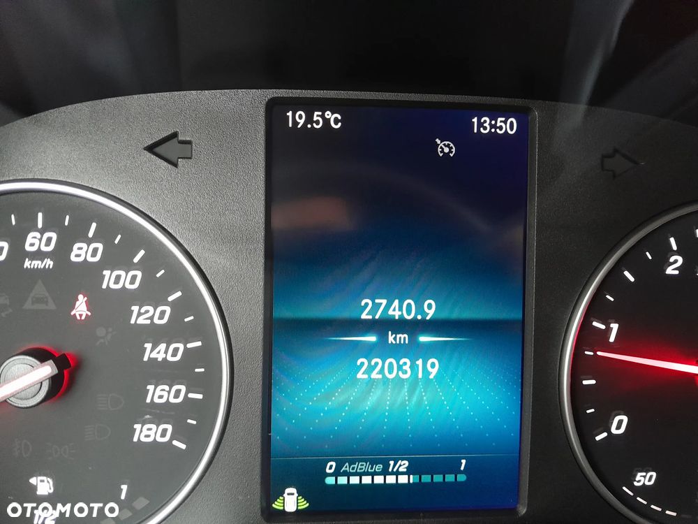 Mercedes-Benz Sprinter 317 - 15
