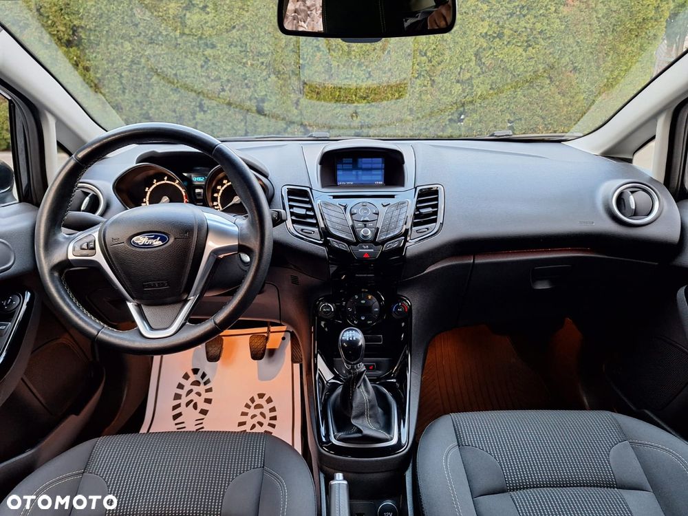 Ford Fiesta 1.0 EcoBoost STart-Stop Titanium - 11