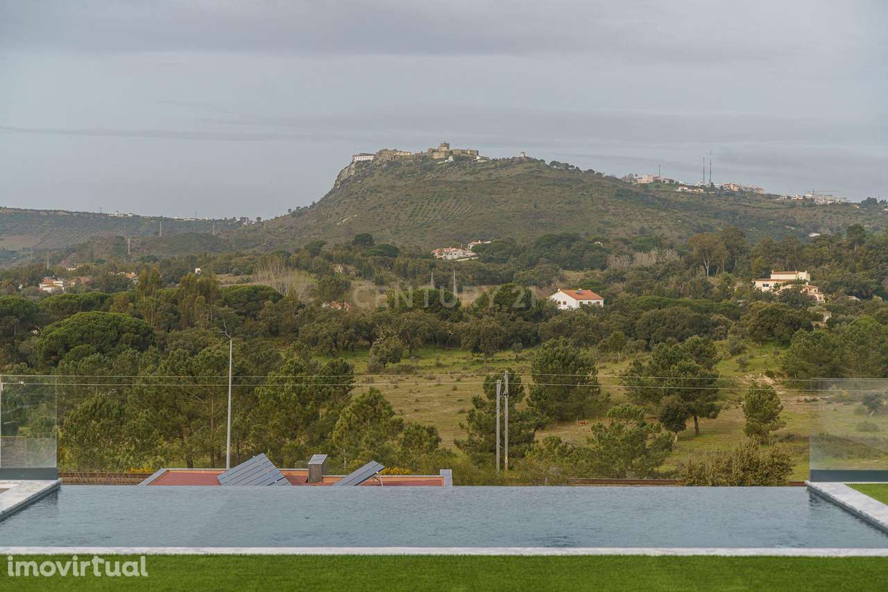 Moradia T3 Térrea a estrear com piscina e vista Serra-Setúbal - Grande imagem: 5/41