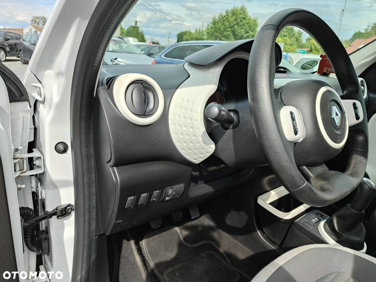 Renault Twingo SCe 70 Life EU6 - 11